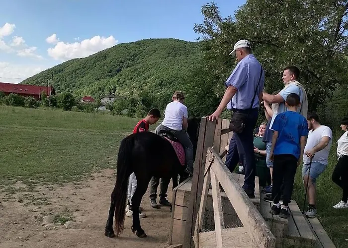 панна катерина Kır Evi *